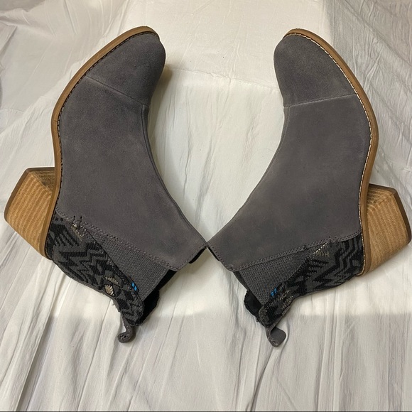 Toms Esme Iron Grey Suede & Jacquard Boots Women’s 6 Like New - Picture 2 of 14